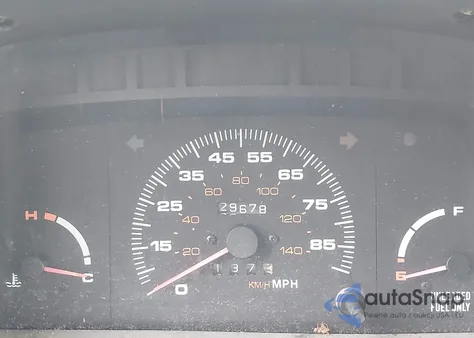 1992 Geo Tracker from USA, damaged, VIN 2CNBE18U8N6943111